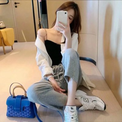 法丽达的两千首歌